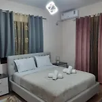 Ari Villa Berat