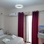 Ari Villa Berat